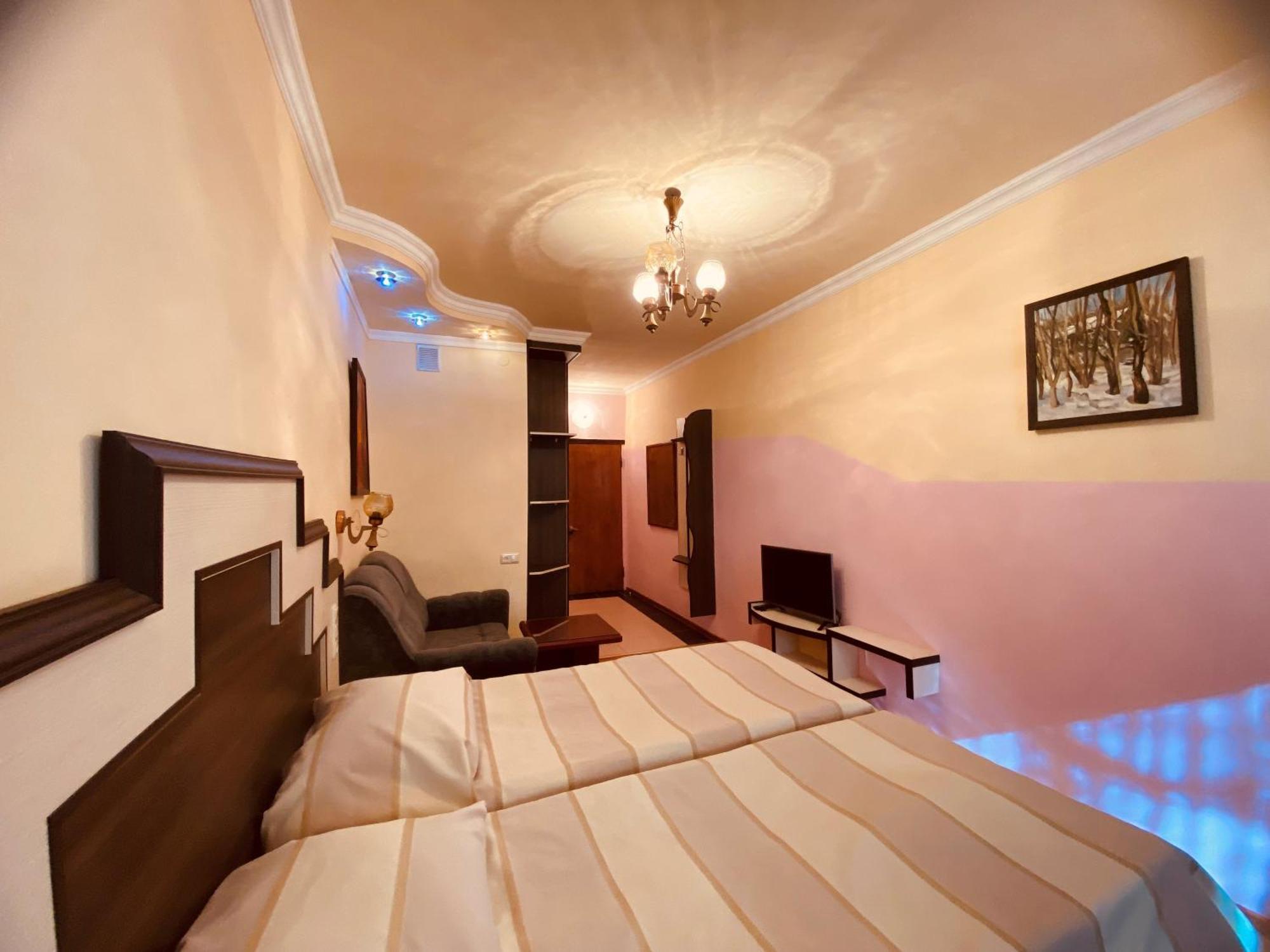 Дом Писателей Цахкадзора Hotel Exterior photo